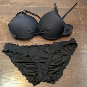VS Bikini - Used Diff size top and bottom